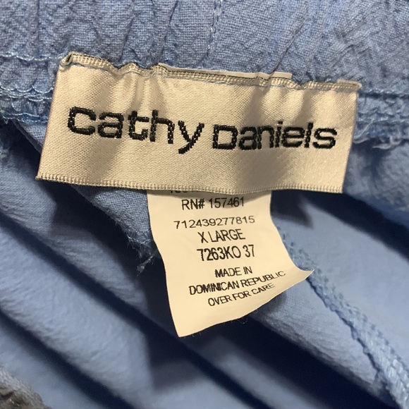 Cathy Daniels- Light Blue Capris- XLarge - Picture 7 of 7